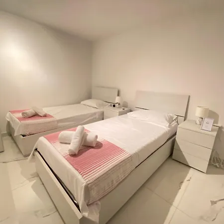 Privatunterkunft R3 Cozy For 2 With Twin Beds Msida