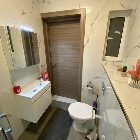 R3 Cozy For 2 With Twin Beds *